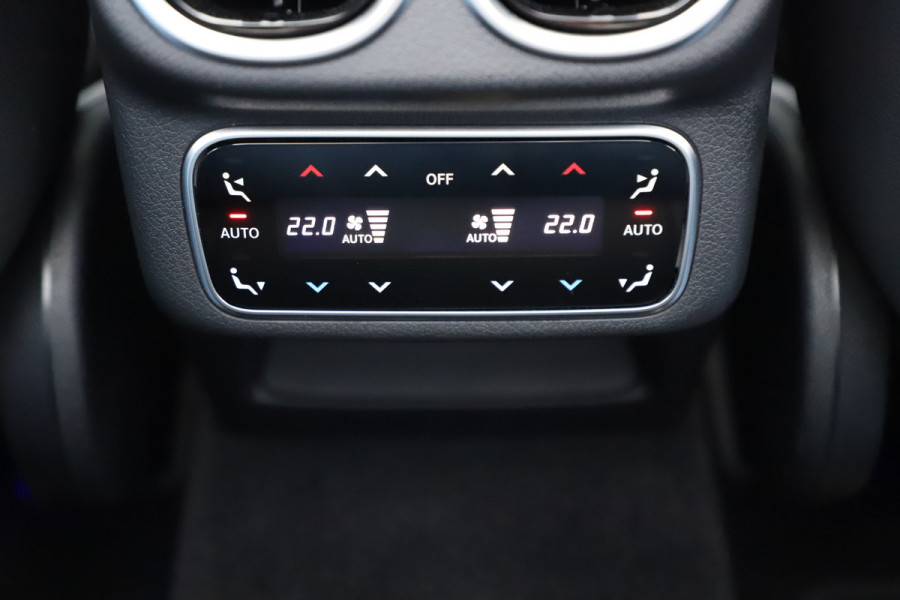 Mercedes-Benz GLC 400e AMG 4-Matic | 381PK | Pano | Massage | Keyles-go | Head-up | Sfeerverlichting | Burmester | Distronic+ | Memory | Stoelkoel