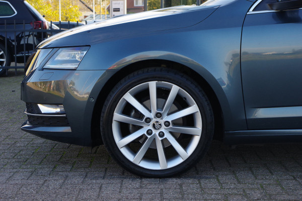 Škoda Octavia Combi 1.0 TSI 115 PK Greentech Style Business, Leder-Alcantara, Carplay