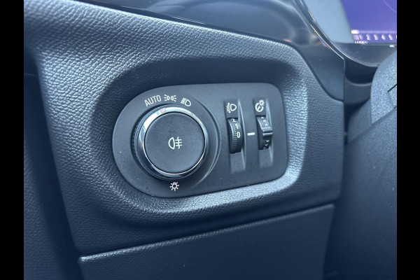 Opel Corsa 1.2 Level 3 | Camera | Apple Carplay & Android auto