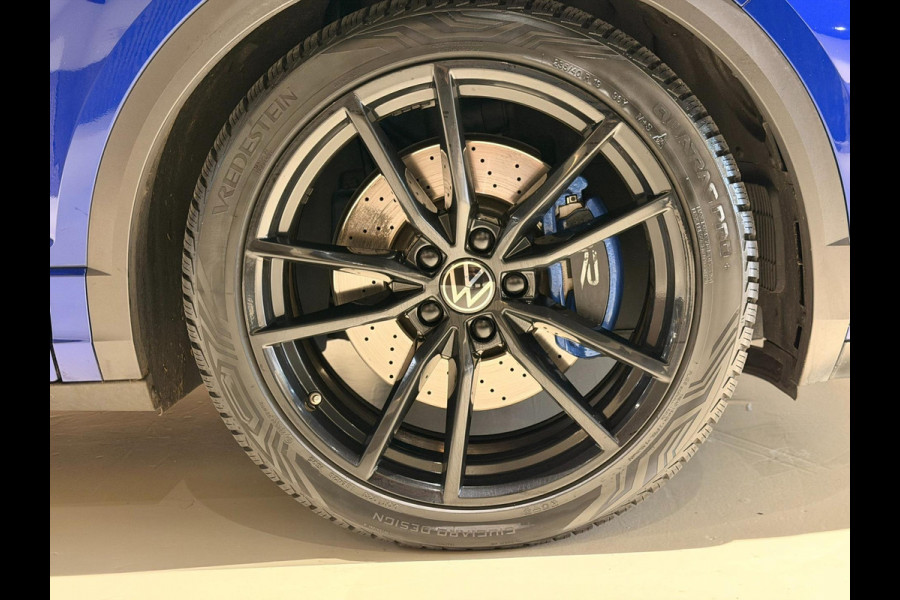 Volkswagen T-Roc 2.0 TSI 4Motion R 300PK Pano|Beats|Camera|Blind|ACC|Trekhaak|Virtual