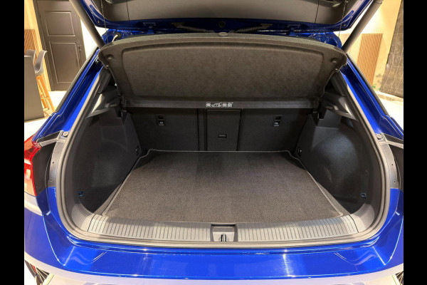 Volkswagen T-Roc 2.0 TSI 4Motion R 300PK Pano|Beats|Camera|Blind|ACC|Trekhaak|Virtual