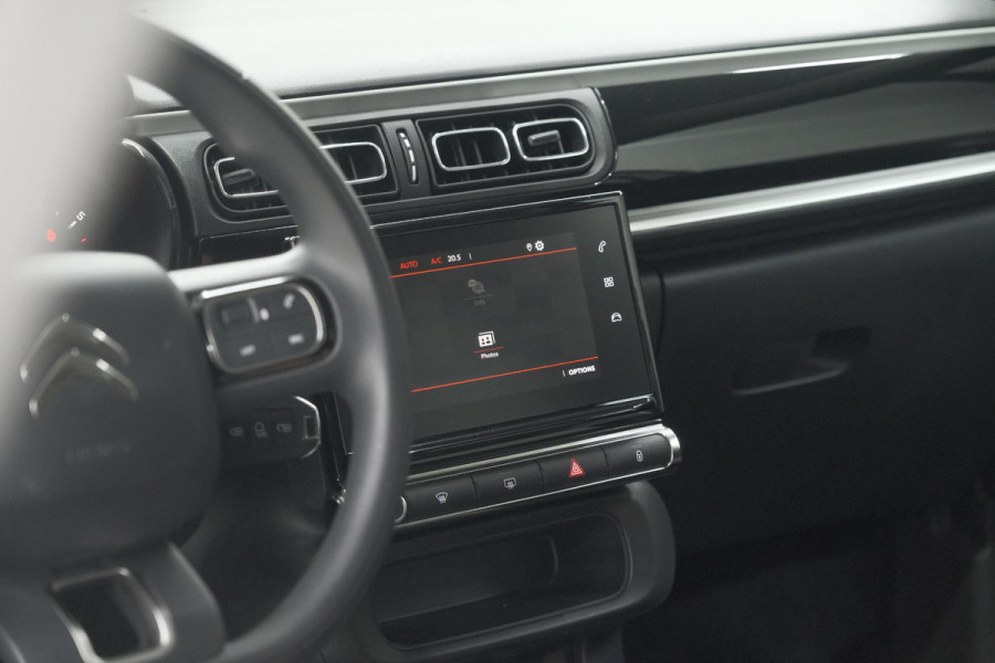 Citroën C3 PureTech 110 EAT6 Max | Parkeersensoren | Apple Carplay | 16 Inch Lichtmetalen Velgen