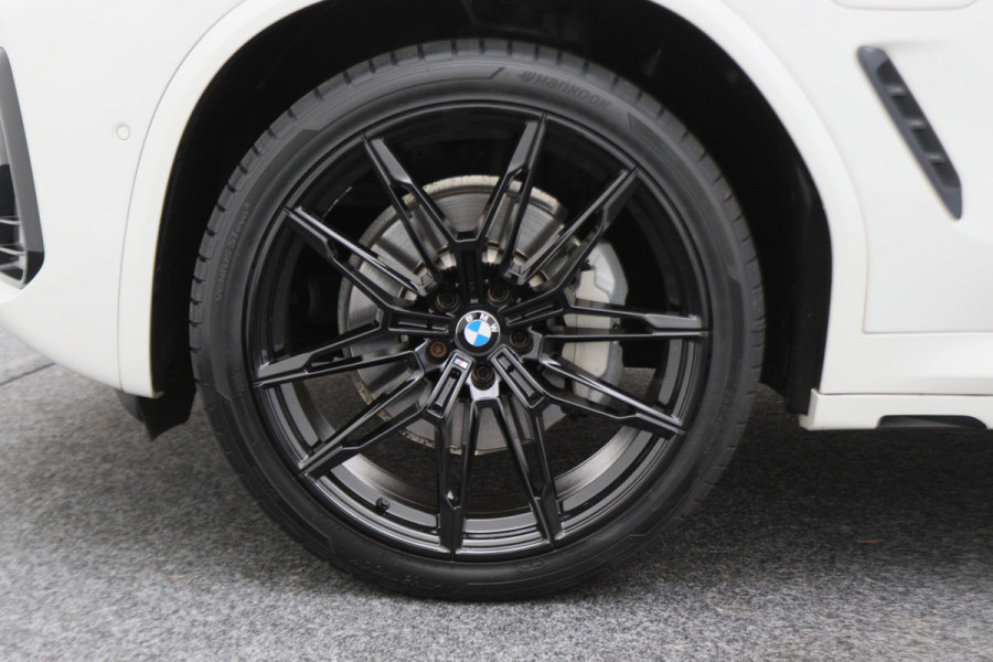 BMW X3 xDrive30e High Executive M-pakket Leer, Stoelverwarming, Camera, Cruise, Apple Carplay, LED, DAB, 21''