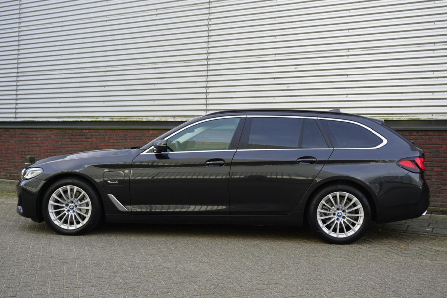 BMW 5 Serie Touring 530e xDrive Business Edition Plus/Laser Led/Leer/ Origineel Nederlands