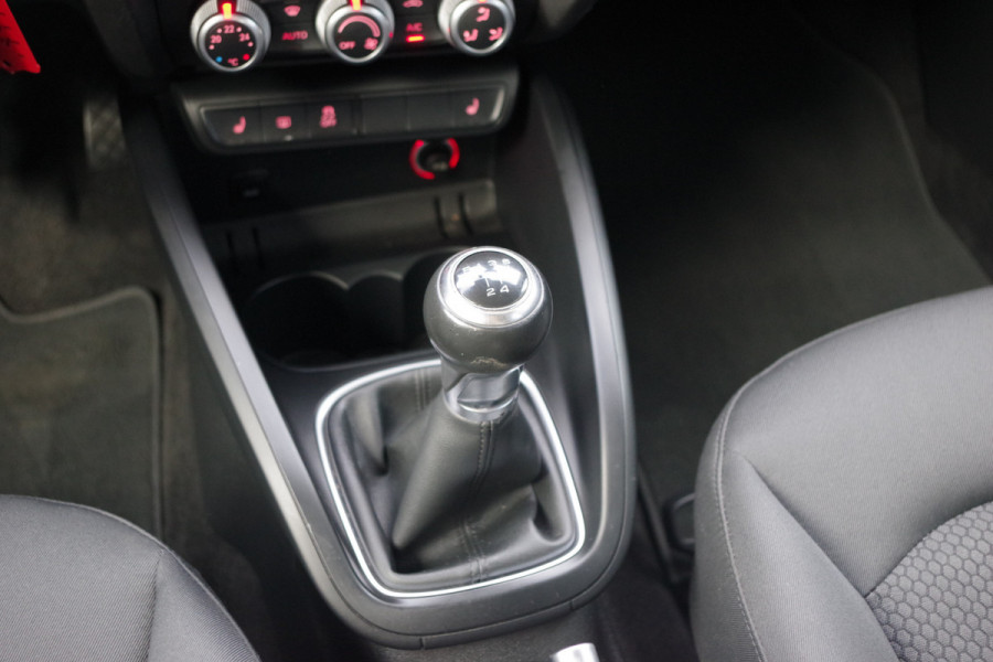 Audi A1 Sportback 1.0 TFSI Pro Line, Climate Control, Stoelverwarming, Bluetooth