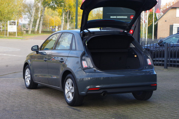 Audi A1 Sportback 1.0 TFSI Pro Line, Climate Control, Stoelverwarming, Bluetooth