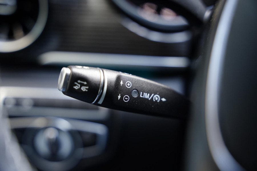 Mercedes-Benz Eqv 300 L2 Avantg. BTW Burmester Panoramadak 7-Persoons