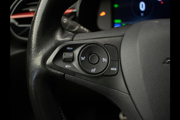 Opel CORSA-E GS Line 50 kWh Sport (APPLE CARPLAY,NAVI,DIGITALE COCKPIT,CRUISE,SPORTSTOELEN,CAMERA,GETINT,NETTESTAAT)