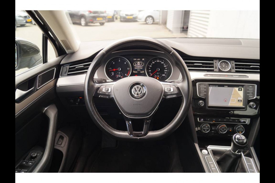 Volkswagen Passat Variant 2.0 TDI Highline -PANO-NAVI-ECC-PDC-