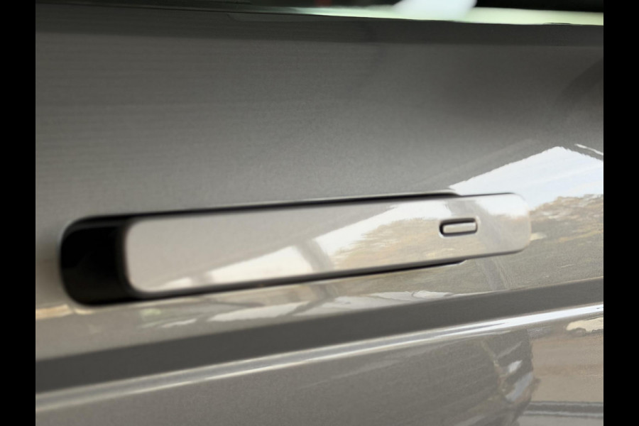 Land Rover Range Rover Evoque 1.5 P300e AWD R-Dynamic SE |Schuif/Kantel dak|Meridian|Memory|ACC|Winterpakket|Trekhaak