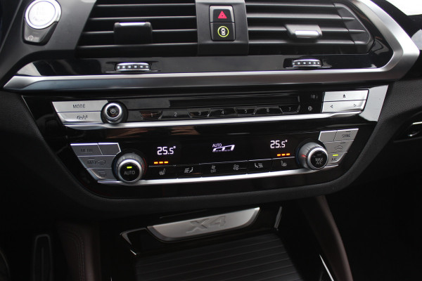 BMW X4 xDrive20i High Exe. M Sport / Full option! / Panoramadak / 360Camera / Head-up / Leder / Harman Kardon / 20'' / Stuurverwarming / Navigatie / Dodehoek / ACC / Stoelverwarming 4x