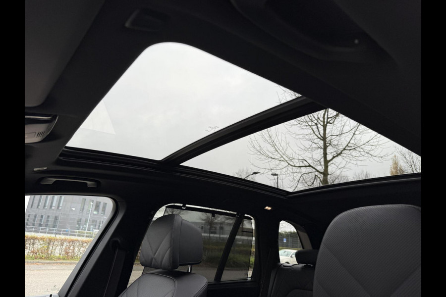 BMW X5 xDrive50e PANO HEADUP 360 LUCHTV. TREKHAAK