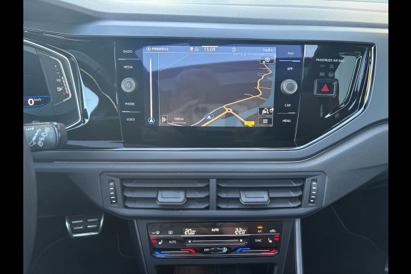 Volkswagen Taigo 1.0 TSi DSG R-Line Business SCHUIFDAK/KEYLESS/CAMERA/18INCH/DODEHOEK/ADAPT.CRUISE