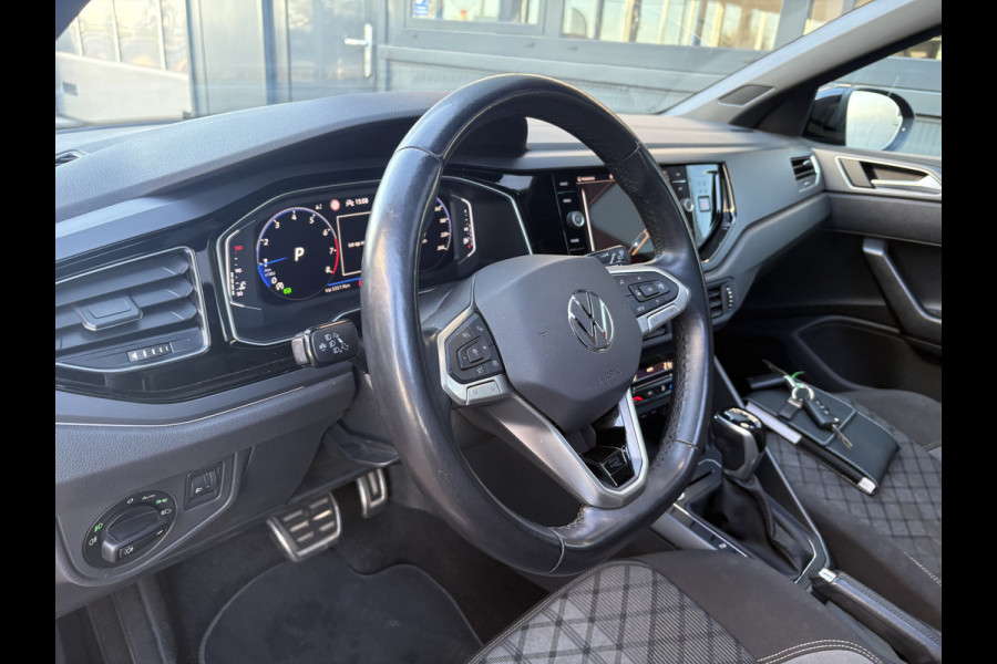 Volkswagen Taigo 1.0 TSi DSG R-Line Business SCHUIFDAK/KEYLESS/CAMERA/18INCH/DODEHOEK/ADAPT.CRUISE