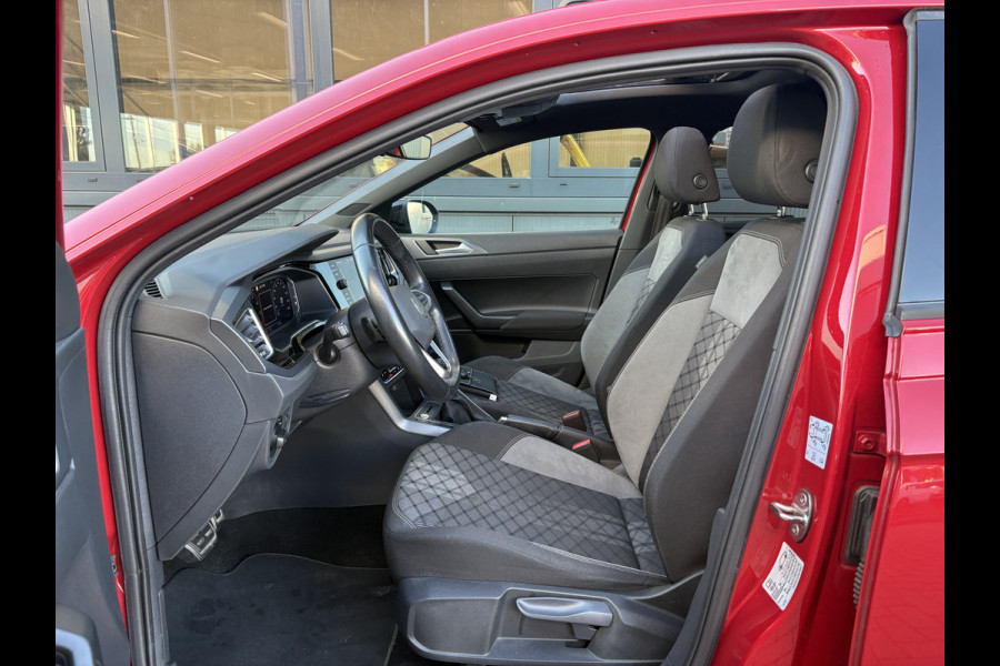 Volkswagen Taigo 1.0 TSi DSG R-Line Business SCHUIFDAK/KEYLESS/CAMERA/18INCH/DODEHOEK/ADAPT.CRUISE