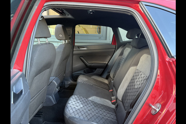 Volkswagen Taigo 1.0 TSi DSG R-Line Business SCHUIFDAK/KEYLESS/CAMERA/18INCH/DODEHOEK/ADAPT.CRUISE