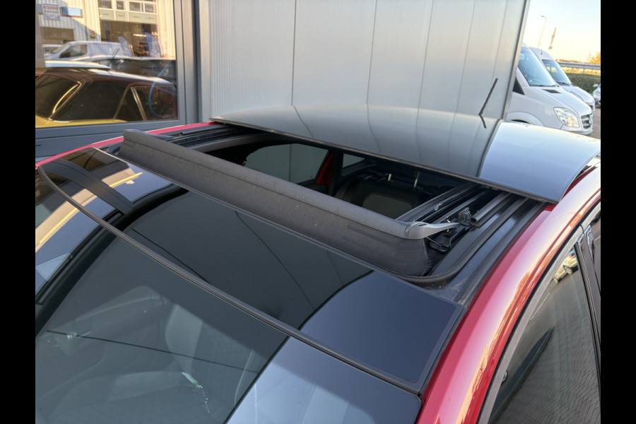 Volkswagen Taigo 1.0 TSi DSG R-Line Business SCHUIFDAK/KEYLESS/CAMERA/18INCH/DODEHOEK/ADAPT.CRUISE