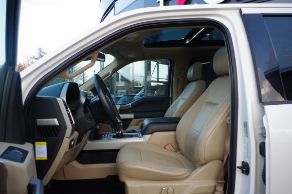 Ford USA F-150 3.5 V6 Ecoboost 370 PK SuperCrew, Trekhaak, Panoramadak, Stoelkoeling + -Verwarming, Leder