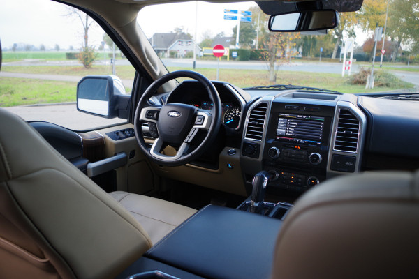 Ford USA F-150 3.5 V6 Ecoboost 370 PK SuperCrew, Trekhaak, Panoramadak, Stoelkoeling + -Verwarming, Leder