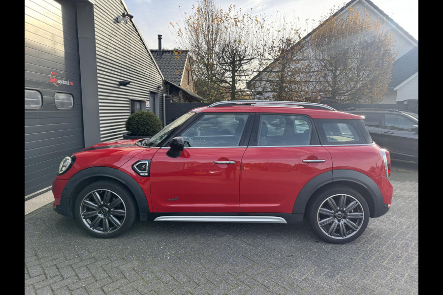 MINI Countryman 2.0 Cooper SD ALL4 JCW | Panoramadak | Head-Up Display | Harmon Kardon | Navigatie |