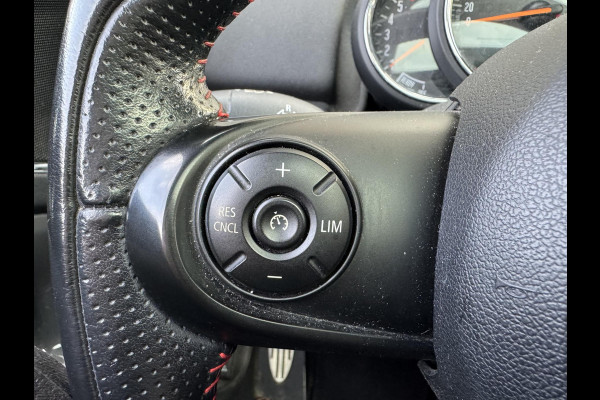 MINI Countryman 2.0 Cooper SD ALL4 JCW | Panoramadak | Head-Up Display | Harmon Kardon | Navigatie |