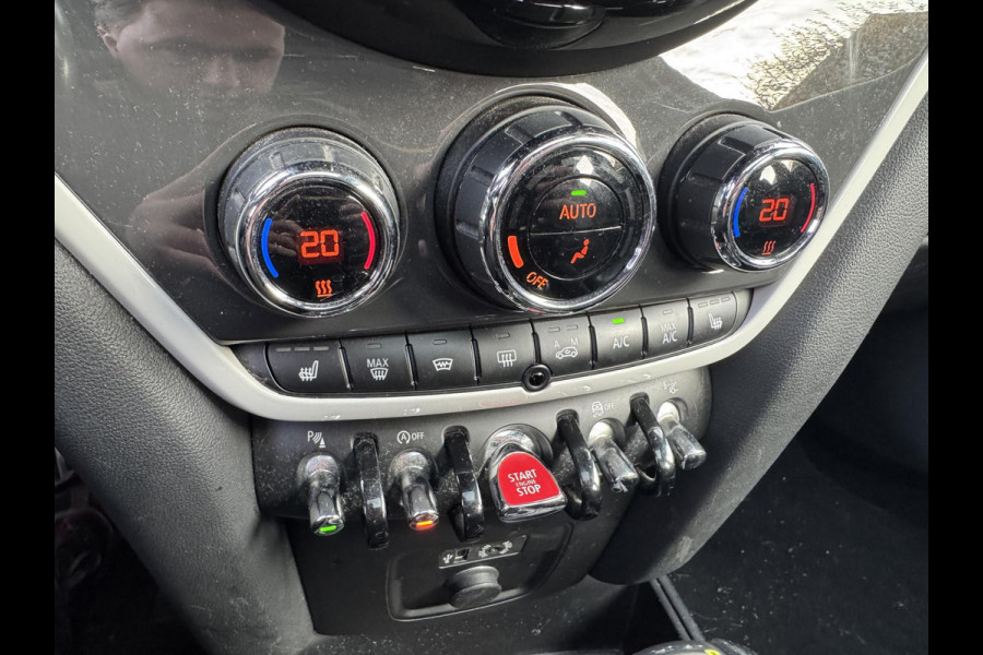 MINI Countryman 2.0 Cooper SD ALL4 JCW | Panoramadak | Head-Up Display | Harmon Kardon | Navigatie |