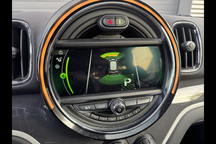 MINI Countryman 2.0 Cooper SD ALL4 JCW | Panoramadak | Head-Up Display | Harmon Kardon | Navigatie |