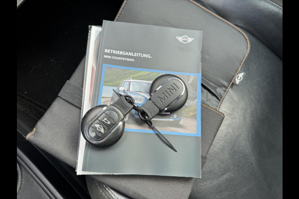 MINI Countryman 2.0 Cooper SD ALL4 JCW | Panoramadak | Head-Up Display | Harmon Kardon | Navigatie |