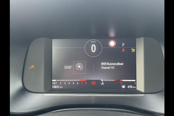 Opel Corsa 1.2 Level 3 | Two-tone | Camera | Apple Carplay & Android auto