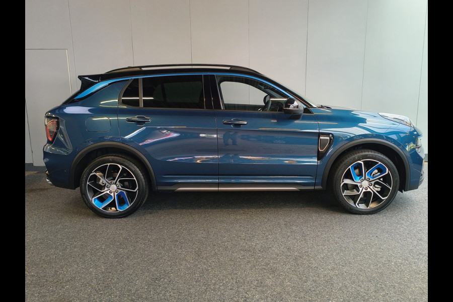 Lynk & Co 01 1.5 261PK Plug-in Hybrid * 360* camera Pano/dak Apple/Carplay Adaptive/Cruise Rijklaar + Fabrieksgarantie Henk Jongen Auto's in Helmond,  al 50 jaar service zoals 't hoort!