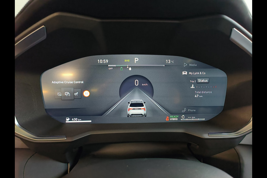 Lynk & Co 01 1.5 261PK Plug-in Hybrid * 360* camera Pano/dak Apple/Carplay Adaptive/Cruise Rijklaar + Fabrieksgarantie Henk Jongen Auto's in Helmond,  al 50 jaar service zoals 't hoort!