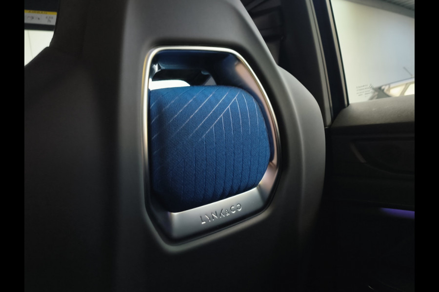 Lynk & Co 01 1.5 261PK Plug-in Hybrid * 360* camera Pano/dak Apple/Carplay Adaptive/Cruise Rijklaar + Fabrieksgarantie Henk Jongen Auto's in Helmond,  al 50 jaar service zoals 't hoort!