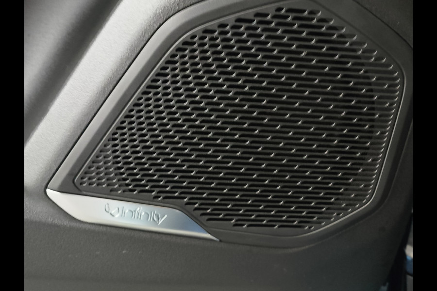 Lynk & Co 01 1.5 261PK Plug-in Hybrid * 360* camera Pano/dak Apple/Carplay Adaptive/Cruise Rijklaar + Fabrieksgarantie Henk Jongen Auto's in Helmond,  al 50 jaar service zoals 't hoort!