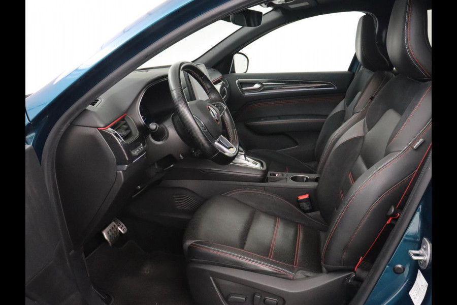 Renault Arkana 1.6 E-Tech Hybrid 145 R.S. Line | Panoramadak | Trekhaak | 360 Camera | Adaptive cruise | Stoelverwarming | Leder/Alcantara | Keyless | Full LED | Carplay | Park Assist | Stuurverwarming