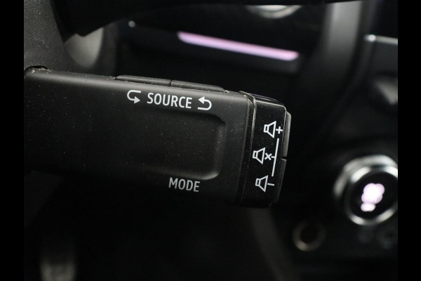 Renault Arkana 1.6 E-Tech Hybrid 145 R.S. Line | Panoramadak | Trekhaak | 360 Camera | Adaptive cruise | Stoelverwarming | Leder/Alcantara | Keyless | Full LED | Carplay | Park Assist | Stuurverwarming