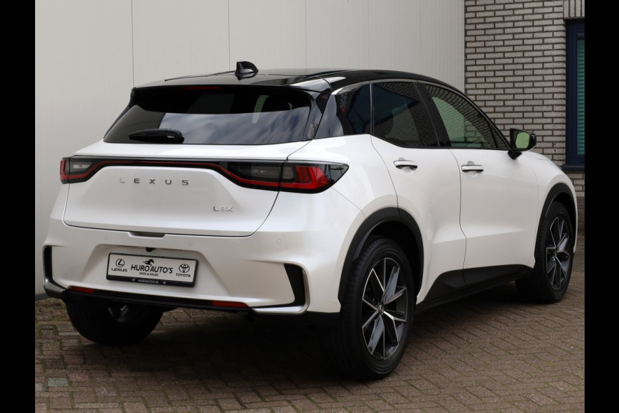Lexus LBX Emotion 2WD | Tech Pack | Leder | El achterklep | Dodehoek
