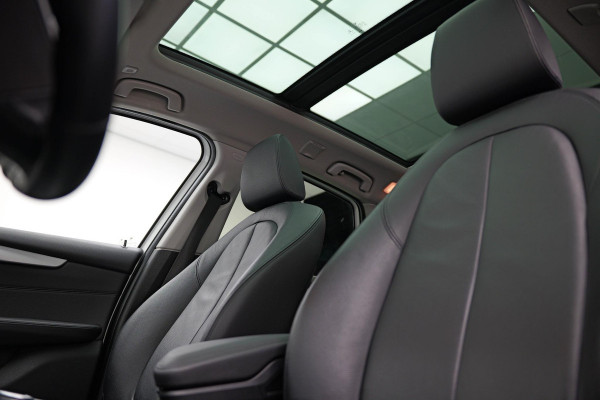BMW 2 Serie Active Tourer 225xe iPerformance Executive |Pano|Leder|Xenon|