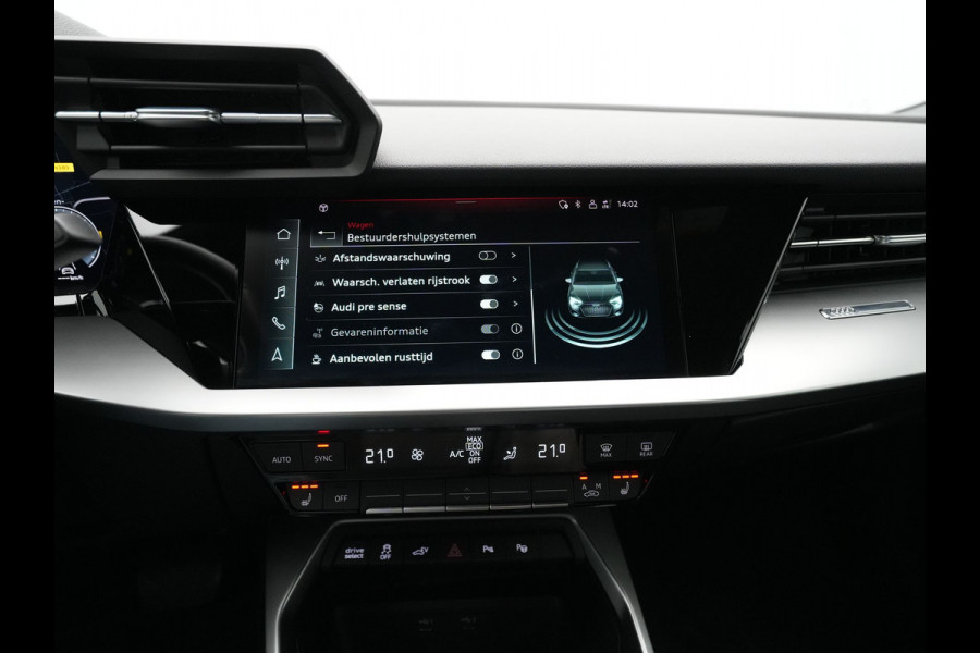 Audi A3 Sportback 40 TFSI e 204pk Edition Navigatie Pdc Acc Stoelverwarming Carplay 294