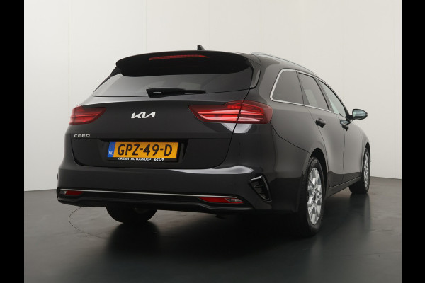 Kia Ceed Sportswagon 1.5 T-GDi DynamicPlusLine - Lichtmetalen Velgen - Stoel/Stuurverwarming - LED Koplampen - Navigatie - Fabrieksgarantie Tot 2031