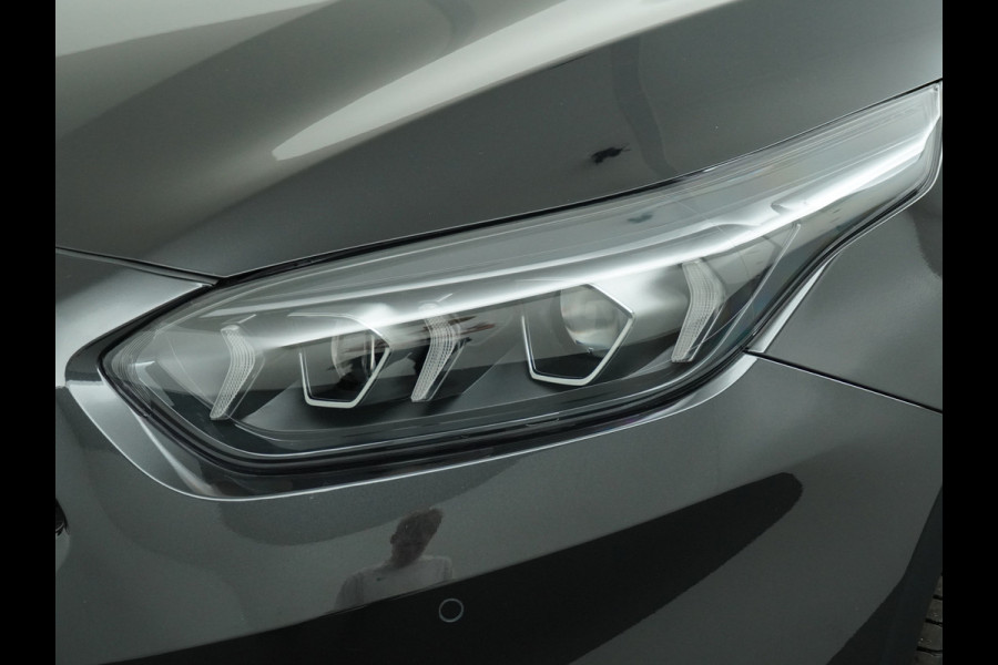 Kia Ceed Sportswagon 1.5 T-GDi DynamicPlusLine - Lichtmetalen Velgen - Stoel/Stuurverwarming - LED Koplampen - Navigatie - Fabrieksgarantie Tot 2031