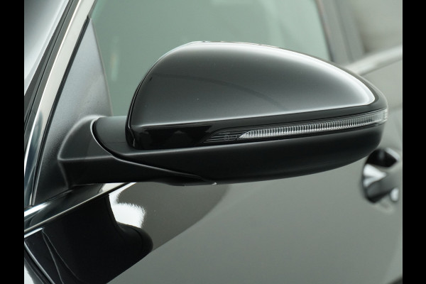 Kia Ceed Sportswagon 1.5 T-GDi DynamicPlusLine - Lichtmetalen Velgen - Stoel/Stuurverwarming - LED Koplampen - Navigatie - Fabrieksgarantie Tot 2031