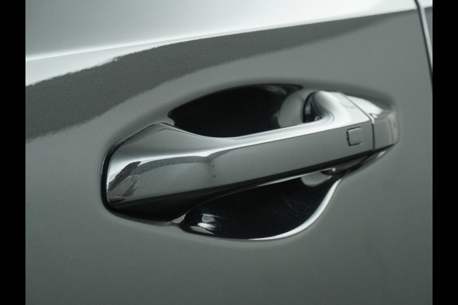 Kia Ceed Sportswagon 1.5 T-GDi DynamicPlusLine - Lichtmetalen Velgen - Stoel/Stuurverwarming - LED Koplampen - Navigatie - Fabrieksgarantie Tot 2031