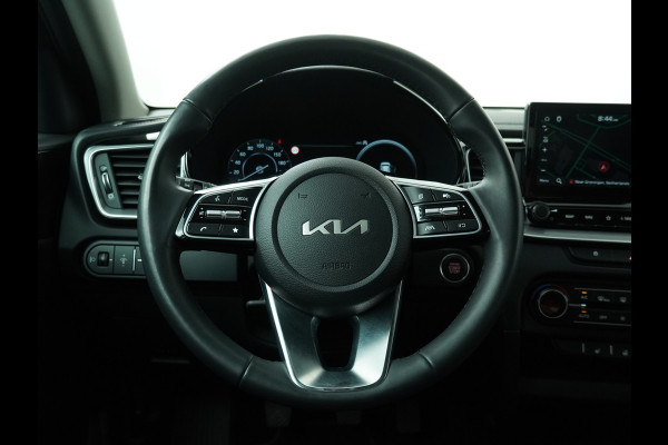 Kia Ceed Sportswagon 1.5 T-GDi DynamicPlusLine - Lichtmetalen Velgen - Stoel/Stuurverwarming - LED Koplampen - Navigatie - Fabrieksgarantie Tot 2031
