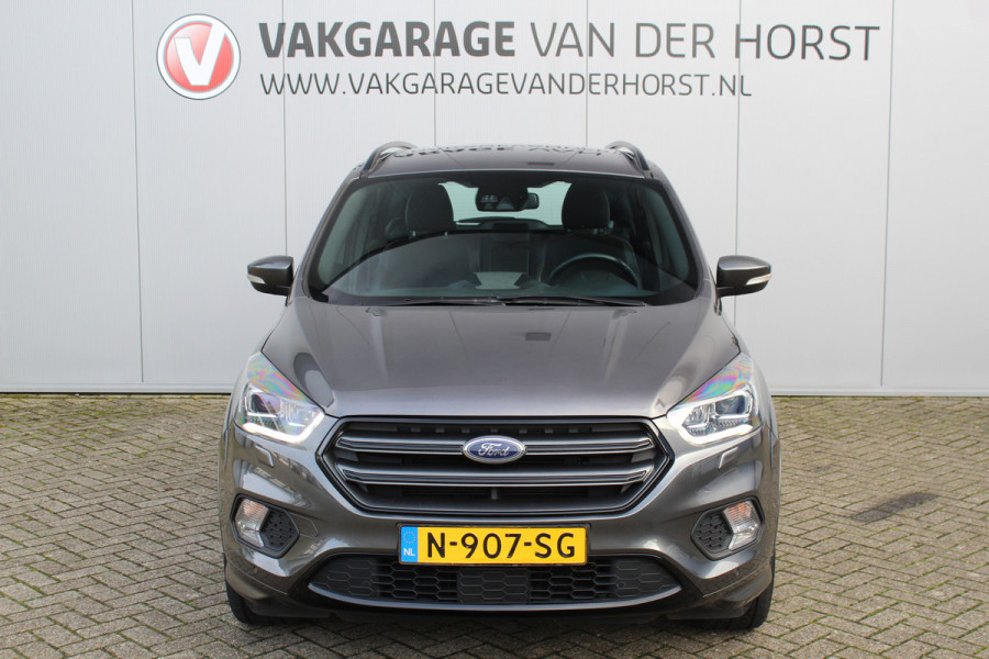 Ford Kuga 1.5-182pk EcoBoost ST-Line AWD-AUTOMAAT. Ideale caravantrekker: vierwielaangedreven automaat, trekgewicht 1.850kg ! Autm. airco dual, adapt. cruise cntrl, navigatie, telefoonvoorb., stoel- en voorraamverw., bi-xenon verl., lm wielen, camera, pdc v+a, Sony soundsyst., side- en laneassist etc.
