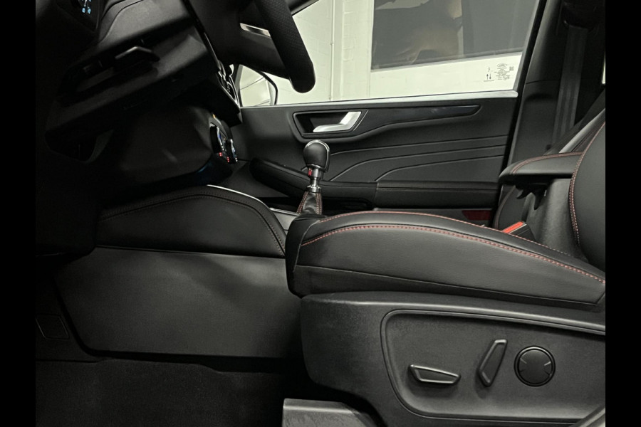 Ford Kuga 1.5 EcoBoost ST-Line X *1800 kg Trekgewicht | Open dak | Trekhaak | Adapt. cruise control | Carplay | Stuur-/Stoelverwarming