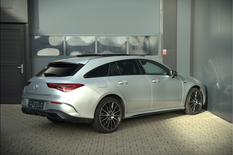 Mercedes-Benz CLA-Klasse Shooting Brake 250 e Edition | AMG Line | Panoramadak | Stoelverwarming | Camera | Keyless | Ambiance Verlichting | Cruise Control | Multibeam LED | BTW |