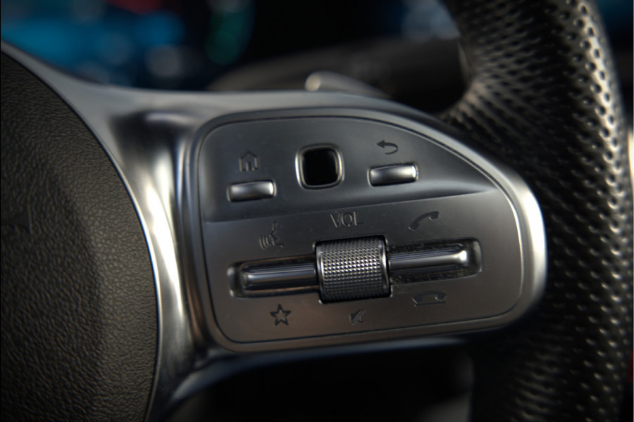 Mercedes-Benz CLA-Klasse Shooting Brake 250 e Edition | AMG Line | Panoramadak | Stoelverwarming | Camera | Keyless | Ambiance Verlichting | Cruise Control | Multibeam LED | BTW |