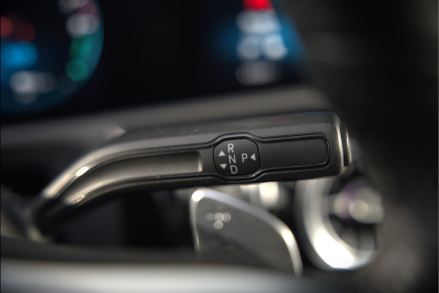 Mercedes-Benz CLA-Klasse Shooting Brake 250 e Edition | AMG Line | Panoramadak | Stoelverwarming | Camera | Keyless | Ambiance Verlichting | Cruise Control | Multibeam LED | BTW |