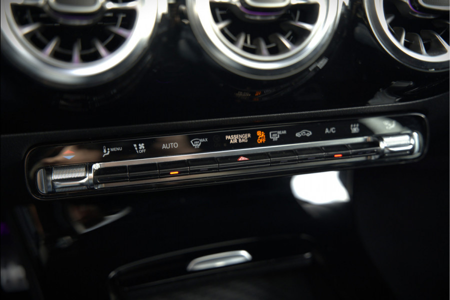 Mercedes-Benz CLA-Klasse Shooting Brake 250 e Edition | AMG Line | Panoramadak | Stoelverwarming | Camera | Keyless | Ambiance Verlichting | Cruise Control | Multibeam LED | BTW |