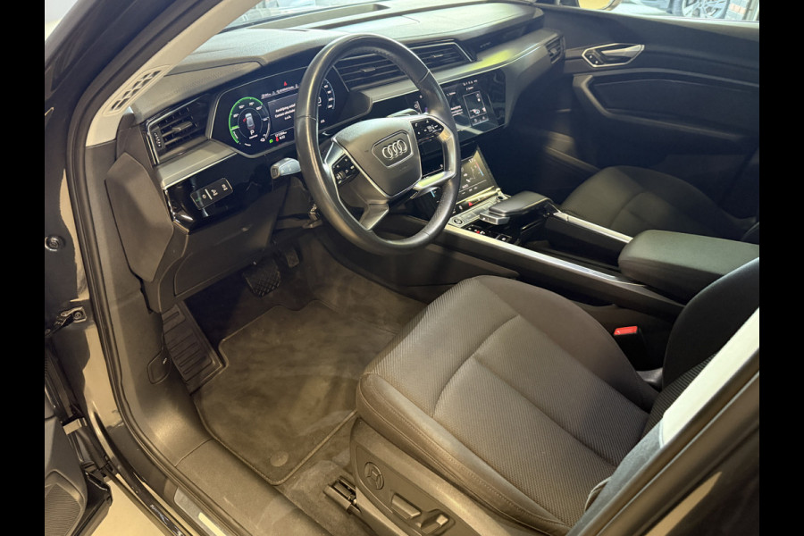 Audi e-tron Sportback 55 quattro Business edition 95 kWh | SOH 90% | Navigatie | Memory stoelen | 20'' Inch